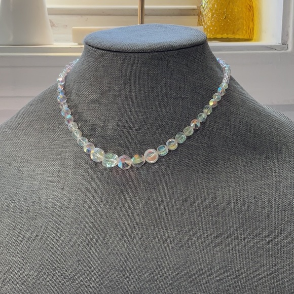 Jewelry - Vintage 1960’s Glass Aurora Beaded Adjustable Necklace. Absolutely Gorgeous!